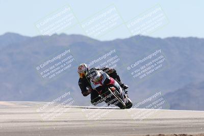 media/Oct-13-2025-Moto Forza (Mon) [[a66d839500]]/3-B Group/Session 4 (Turn 9)/